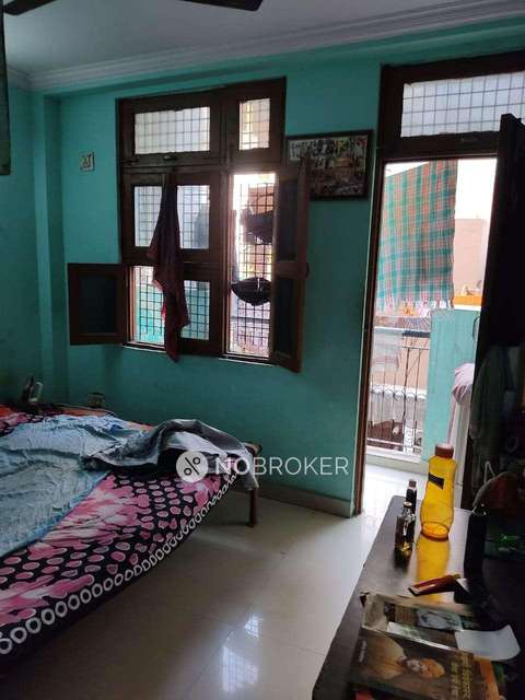 2 BHK Flat For Sale  In Shakarpur