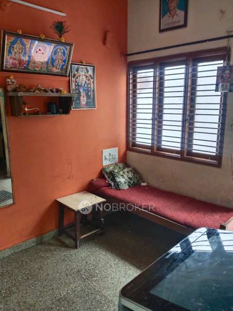 1 BHK Flat for Lease  In  Thyagaraja Nagar
