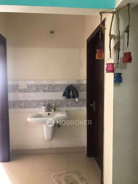 2 BHK Flat In Whitestone Landmark For Sale  In Kr Puram,
