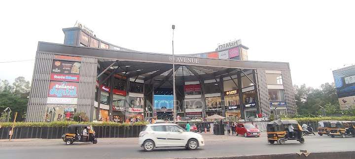 Shop in 93 Avenue Mall, Pune for Rent 