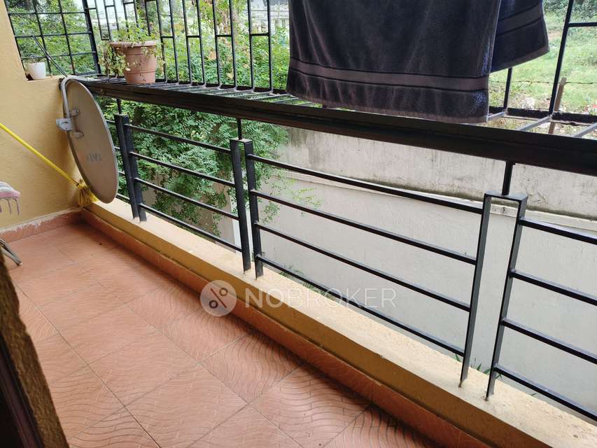 2 BHK Flat In Vandana Golden Springs Apartment For Sale  In Brookefield