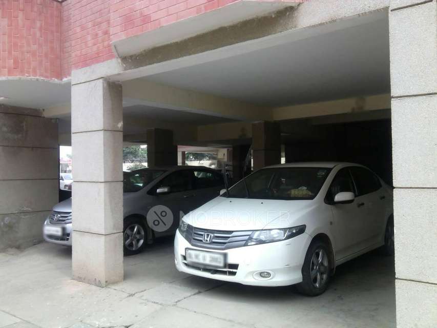 4 BHK Flat In Zion Brothers Apartment, Sector 55 For Sale  In Sector 55