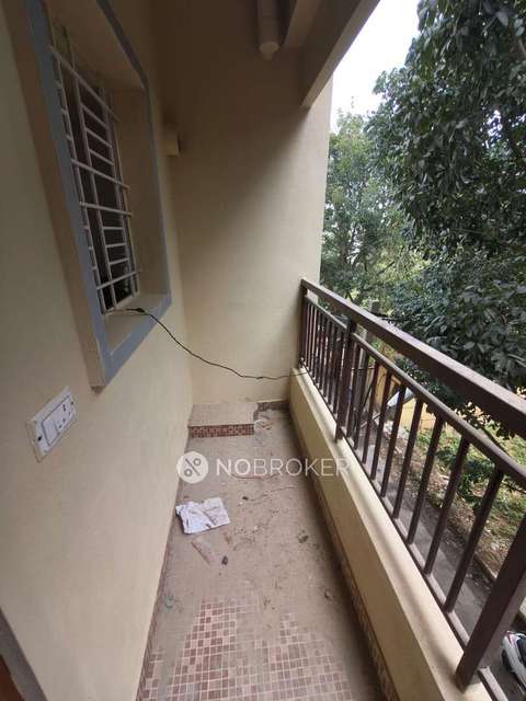 4+ BHK Flat For Sale  In Kr Puram