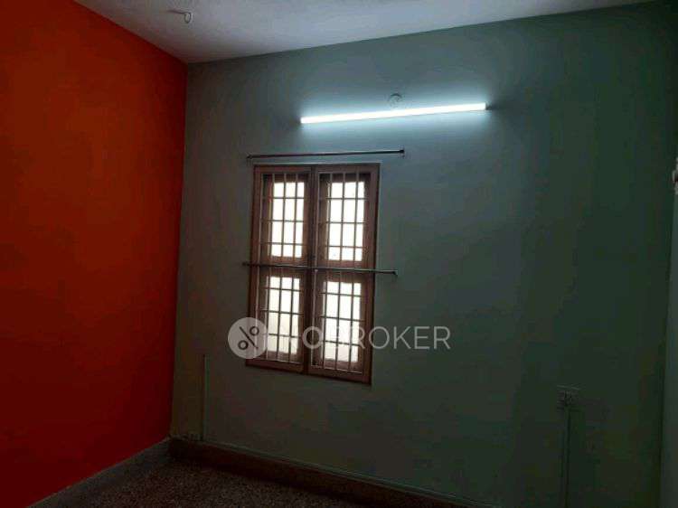 2 BHK Flat In Rose Garden For Sale  In Anna Nagar West, Anna Nagar