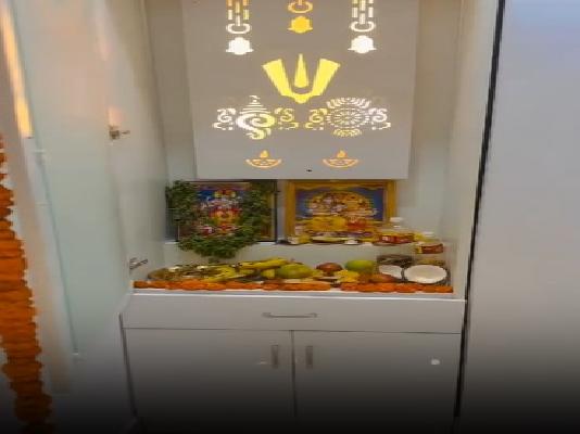 2 BHK Flat In Sk Presidency Plaza, Puppalguda For Sale  In Sk Presidency Plaza