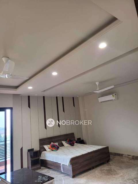 4 BHK Flat for Rent  In Sector 99