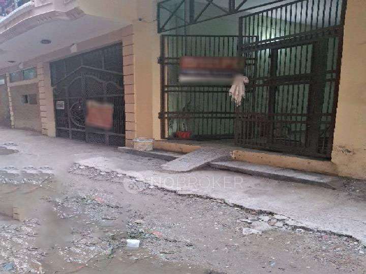 PG for Girls in Islampur Village