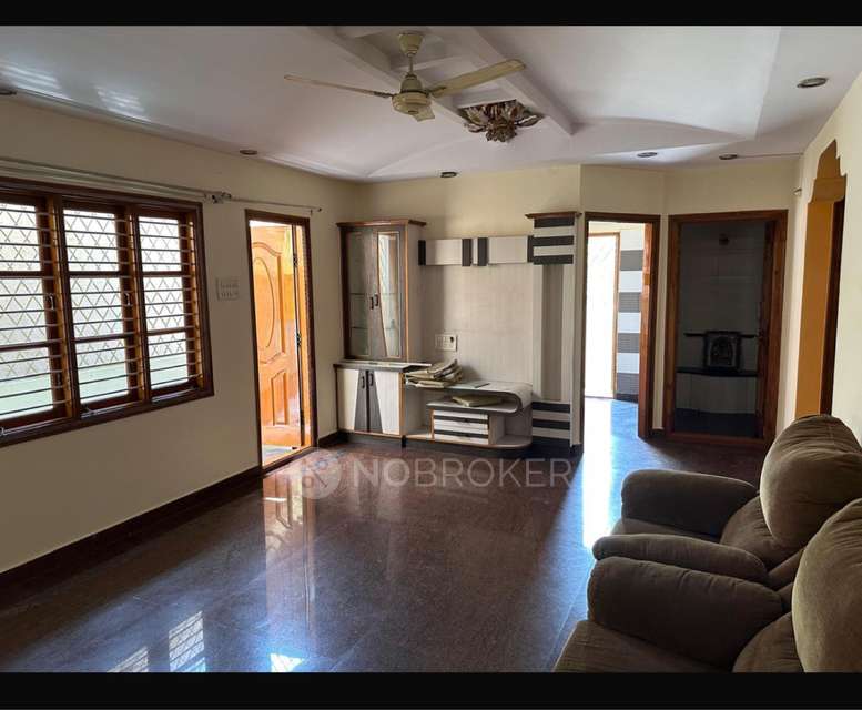 2 BHK Flat In Lakshmi Heritage for Rent  In Bandireddy Circle