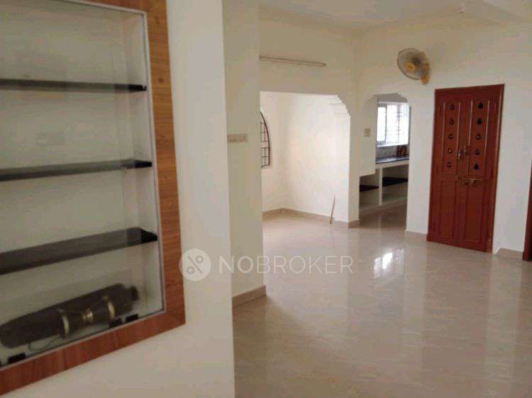 2 BHK Flat For Sale  In Valasaravakkam