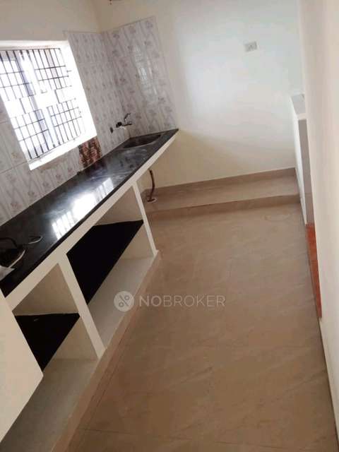 2 BHK Flat For Sale  In Valasaravakkam