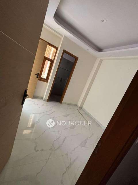 2 BHK Flat In Sector 107 Suman Enclave For Sale  In Sector 107