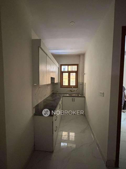 2 BHK Flat In Sector 107 Suman Enclave For Sale  In Sector 107