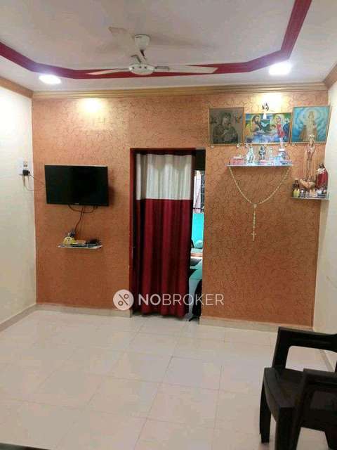 1 BHK House For Sale  In Malad West