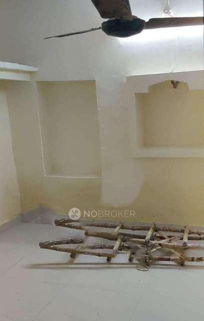 4 BHK Flat For Sale  In Lado Sarai