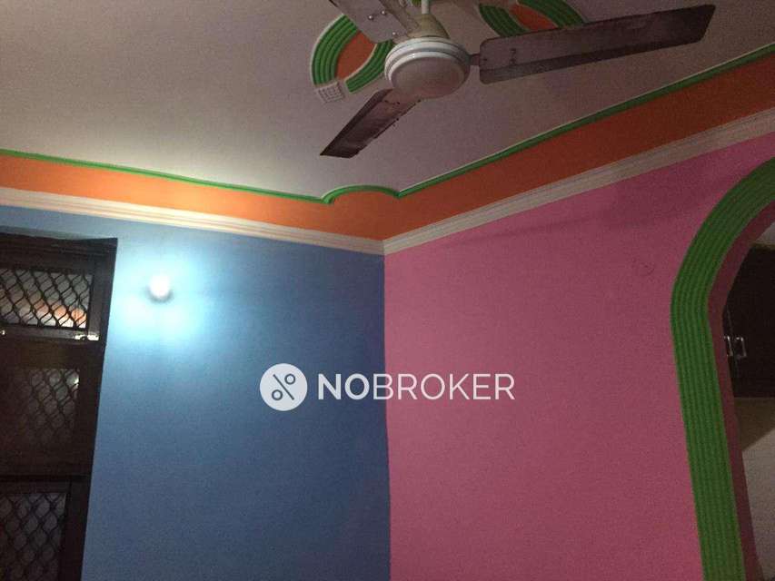 4 BHK Flat For Sale  In Lado Sarai