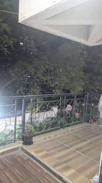 Single Room for Female In 3 BHK  In Arv Ganga Kingston In  Mohammed Wadi,