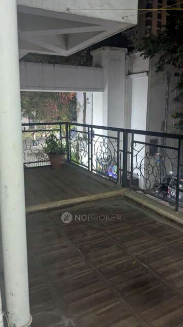 Single Room for Female In 3 BHK  In Arv Ganga Kingston In  Mohammed Wadi,