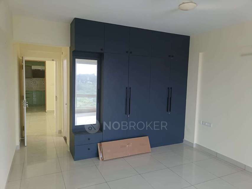 Single Room for Male In 3 BHK  In Mahaveer Ranches In  Parappana Agrahara