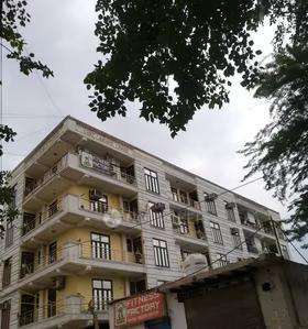 1 RK Flat In Satbir Tyagi  for Rent  In Sector 10a