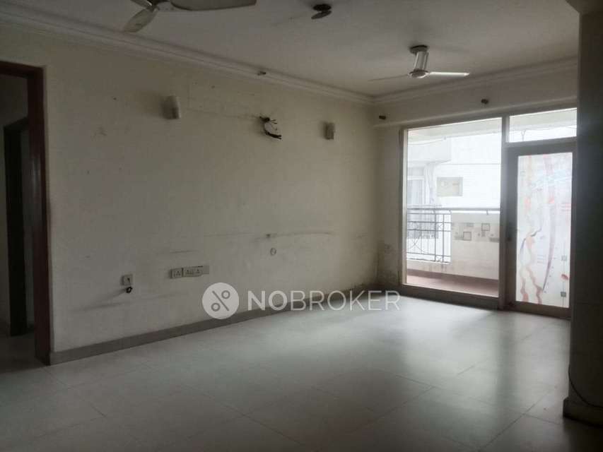 4 BHK Flat In Coral Heights for Rent  In Vaishali