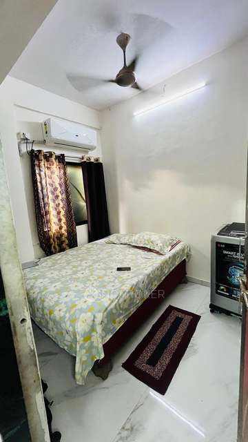 1 BHK Flat In Bhagat House Versova Village for Rent  In Versova Village