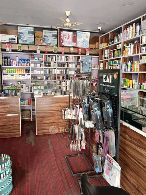 Shop in ***************** Rein Bazar Rd, Parinda, Phool Bagh, Madannapet Colony, Hyderabad, Telangana 500023, India, Hyderabad for sale 