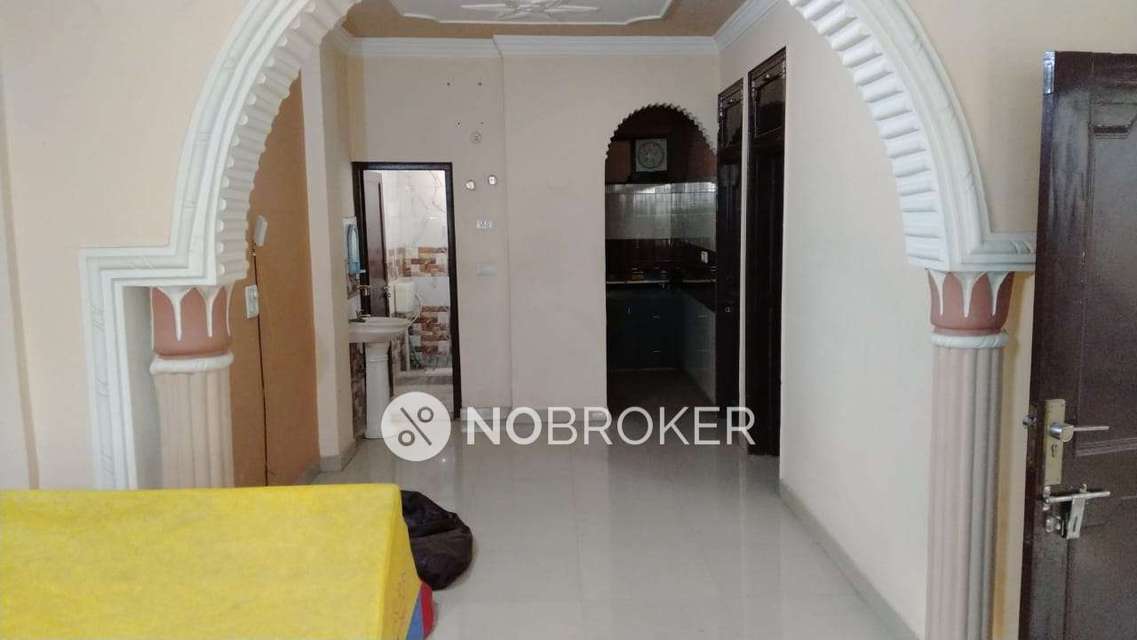 2 BHK Flat In Sarwati Niwas for Rent  In Indira Colony