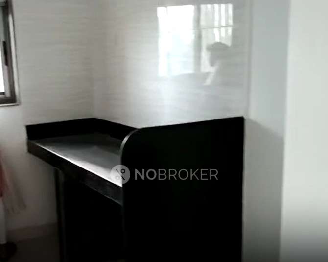 2 BHK Flat In Parijat Chsl for Rent  In Borivali East