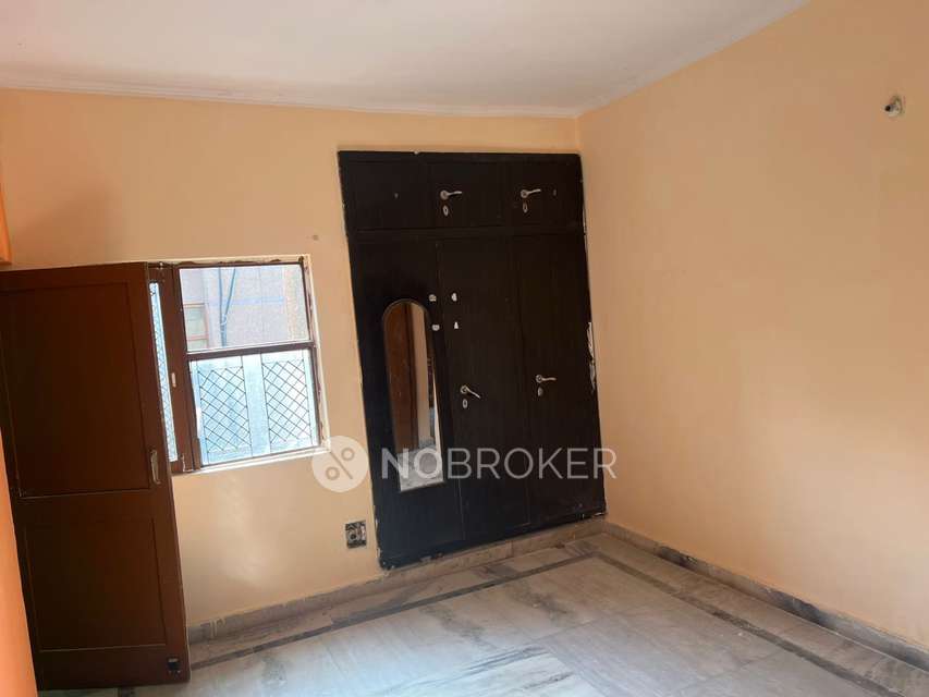 3 BHK Flat In Express View Hig Apartment For Sale  In Pocket A, Sector 105