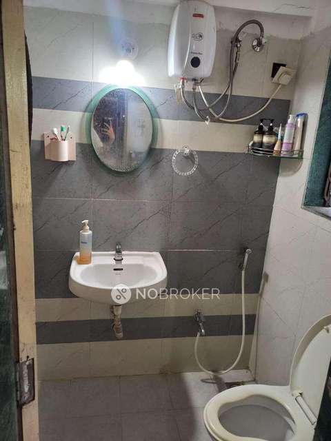 2 BHK Flat In Prestige Residency For Sale  In Waghbil Naka Flyover