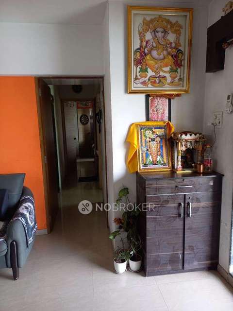 2 BHK Flat In Prestige Residency For Sale  In Waghbil Naka Flyover