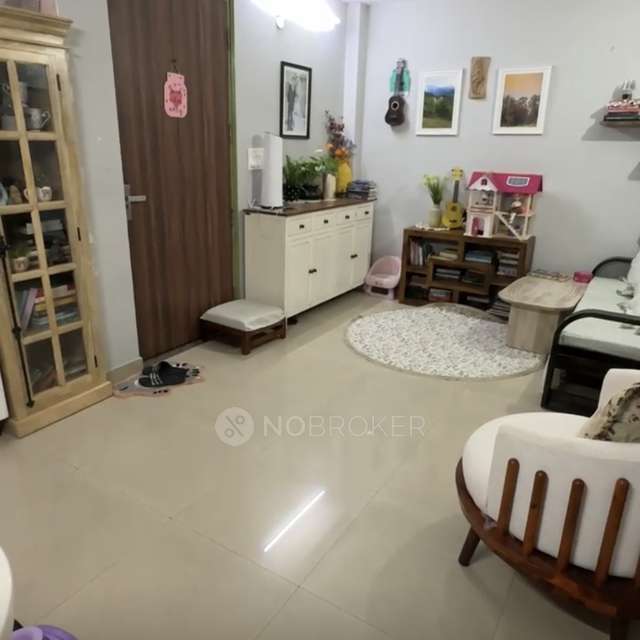 2 BHK Flat In Akshardham Apartments, Sector 19 For Sale  In Sector 19