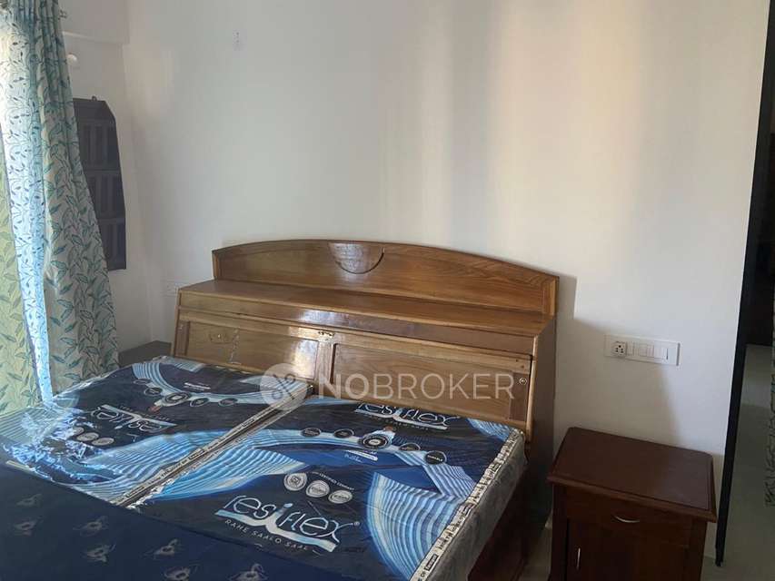 1 BHK Flat In Nyati Era for Rent  In 7th Heaven Rd