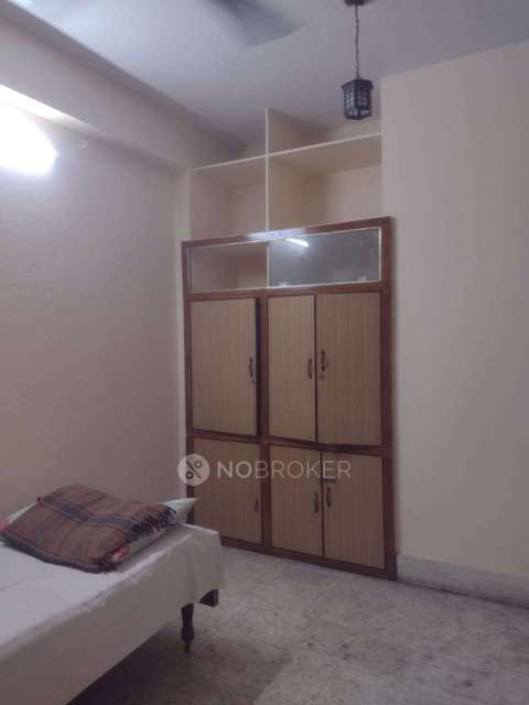 2 BHK Flat In Sri Saikrupa Apartments, Redhills, Near Lakdikapul Metro for Rent  In 11, Red Hills Rd, Devi Bagh, Red Hills, Lakdikapul, Hyderabad, Telangana 500004, India