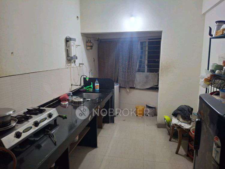 Single Room for Male In 3 BHK  In Kumar Papillon In Pashan