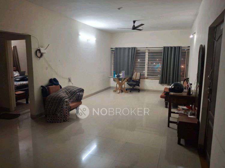 Single Room for Male In 3 BHK  In Kumar Papillon In Pashan