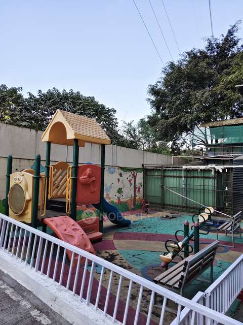 3 BHK Flat In Amanora Victory Towers for Rent  In Amanora Victory Towers - Sainik City.