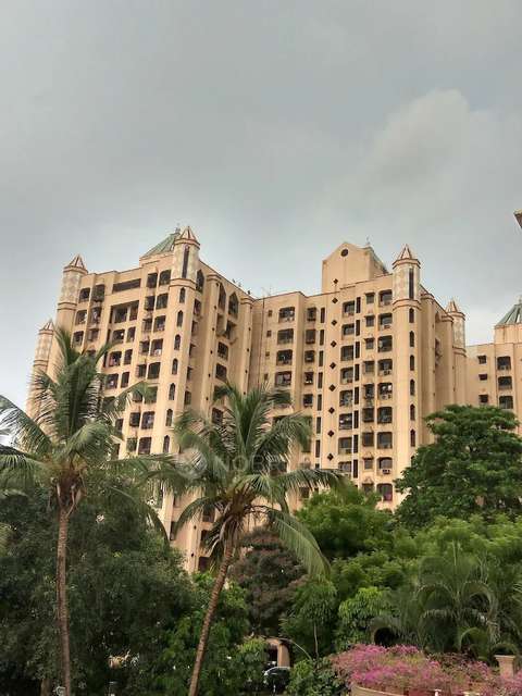 Shared Room for Male In 2 BHK  In Orchid Enclave  In Powai 