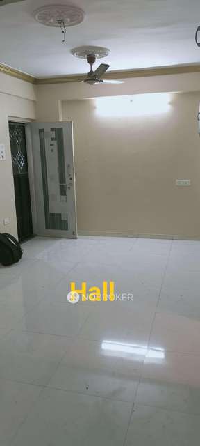 3 BHK Flat In Shahnoor Complex For Sale  In Bhawani Peth