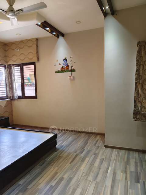3 BHK Flat In Garden Bay Apartments For Sale  In Shanti Nagar