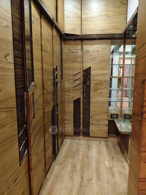 3 BHK Flat In Garden Bay Apartments For Sale  In Shanti Nagar