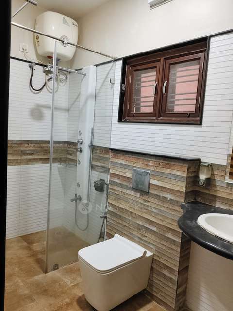 3 BHK Flat In Garden Bay Apartments For Sale  In Shanti Nagar