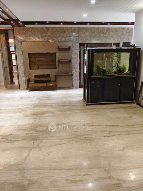 3 BHK Flat In Garden Bay Apartments For Sale  In Shanti Nagar