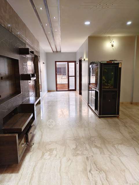 3 BHK Flat In Garden Bay Apartments For Sale  In Shanti Nagar