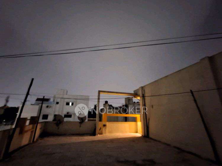 2 BHK House for Rent  In 36 Kannan Nagar, Vadavanniamman Nagar 1st St, Near Muthumariamman Kovil, Velu Nagar, Maduravoyal, Chennai, Tamil Nadu 600095, India