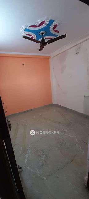 1 BHK Flat In Standalone Building  For Sale  In Pandav Nagar,