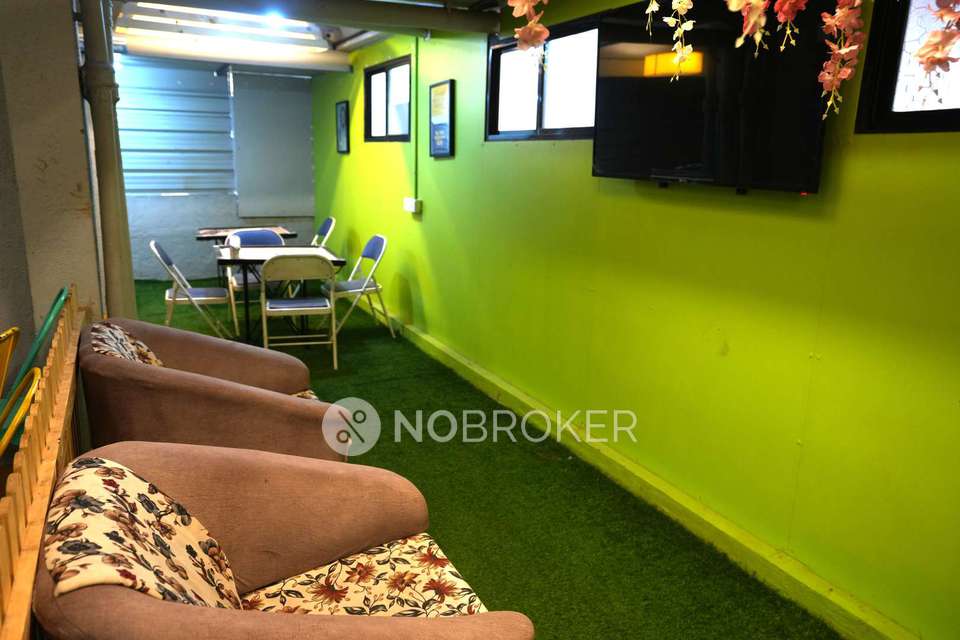 Shared Room for Male In 1 BHK  In  Karvenagar