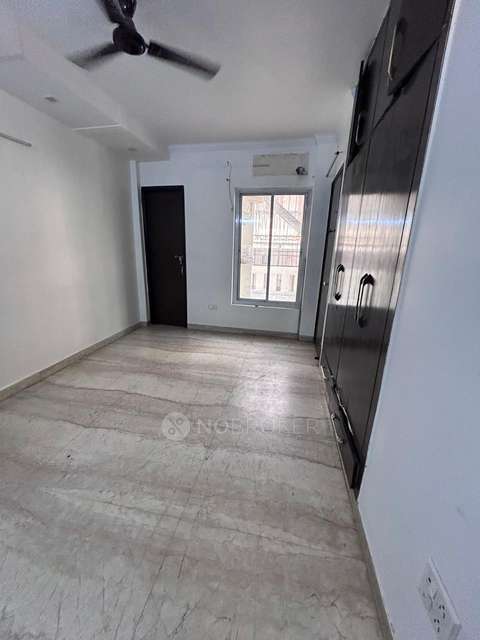 4 BHK Flat For Sale  In Sector 55