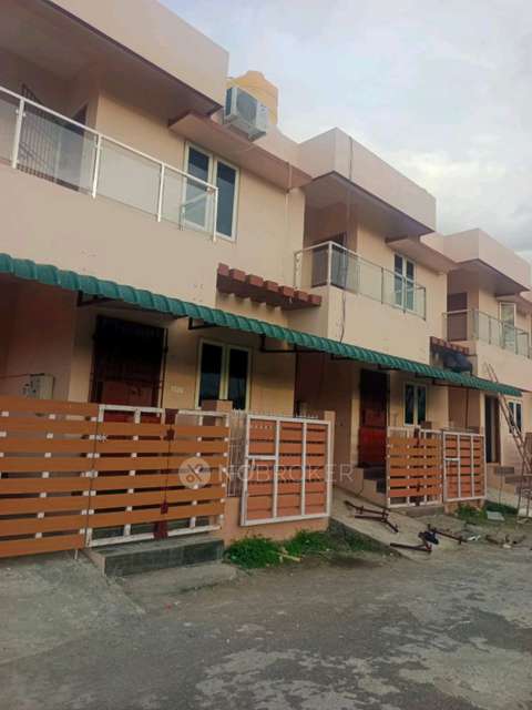 2 BHK House for Rent  In R2mw+m3m, Thailavaram, Tamil Nadu 603202, India