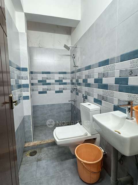 Office Space in Hafeezpet, Hyderabad for Rent 